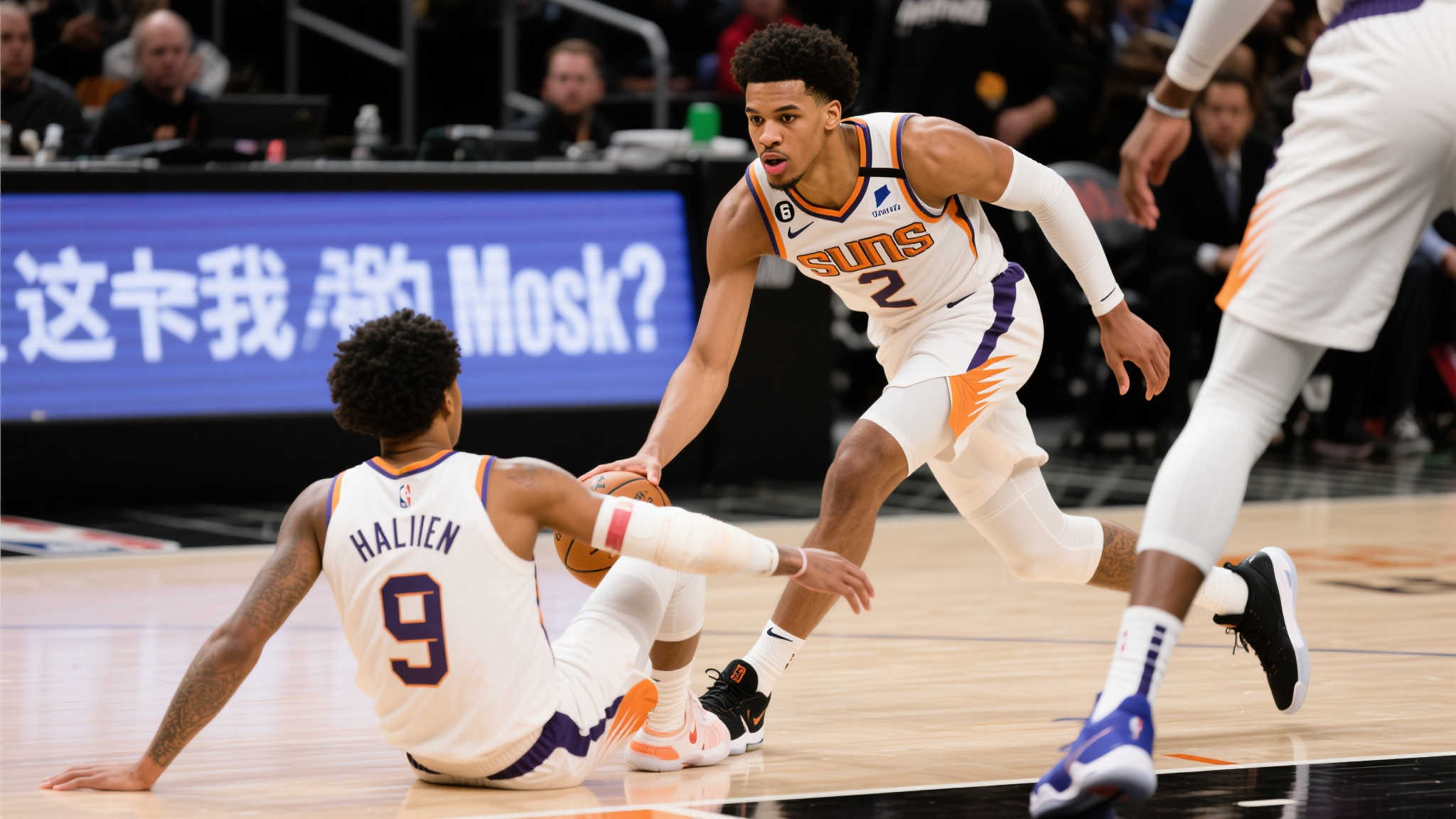 托平:我传球给哈利伯顿致其受伤,这是我的责任 在篮球场上,每一次的动作都可能决定胜负,也可能带来